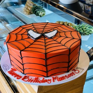 SPIDERMAN CAKE