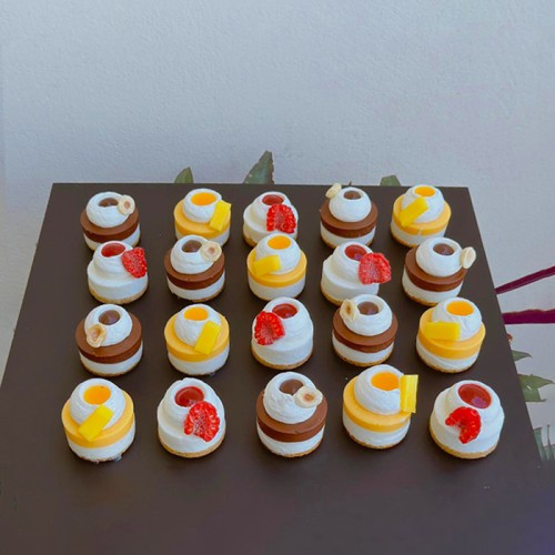 Ramadan Mixed Mini Mousse Cake