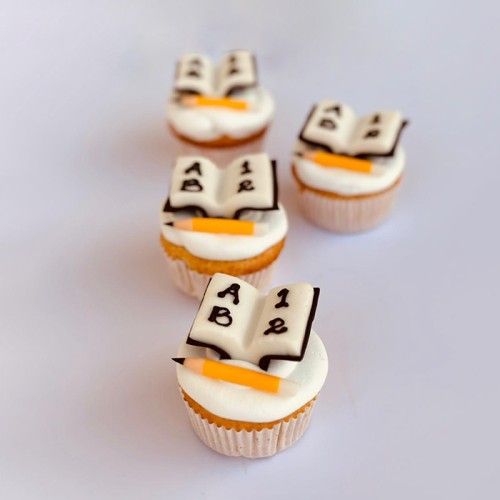 Back To School Cup Cake Specials