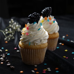 Blackberry Cup Cake