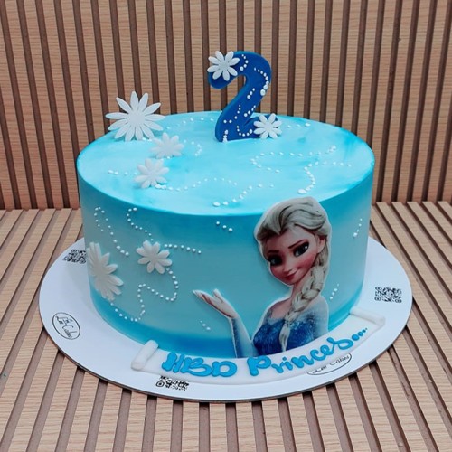 Frozen Girl Design Cake 002